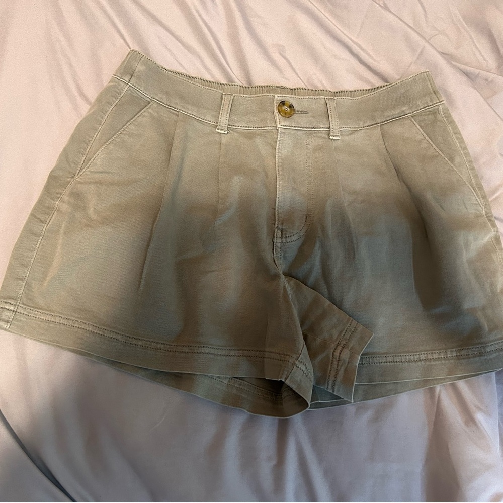 Women's Tan Shorts